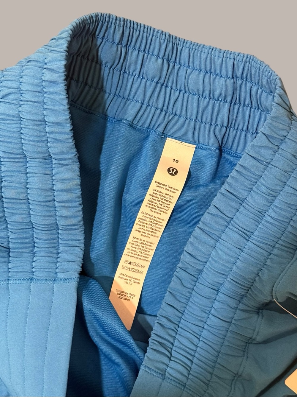 🏷️Lululemon Hotty Hot HR Short 4” Lined - Picture 3 of 5